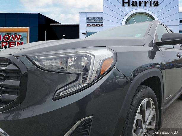 2018 GMC Terrain AWD SLT | Apple CarPlay | Android Auto! image 8