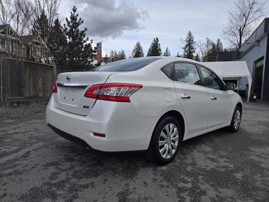 2015 Nissan Sentra S display photo