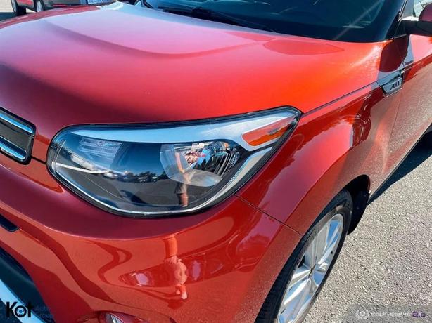 2018 KIA SOUL image 8