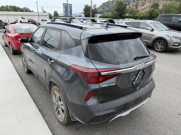 2023 Kia Seltos LX image 3
