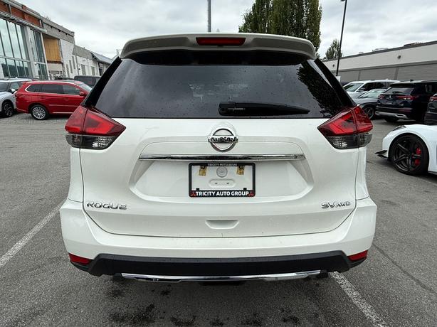 2017 Nissan Rogue SV - One Owner, Navigation, Sunroof, Power Trunk image 7