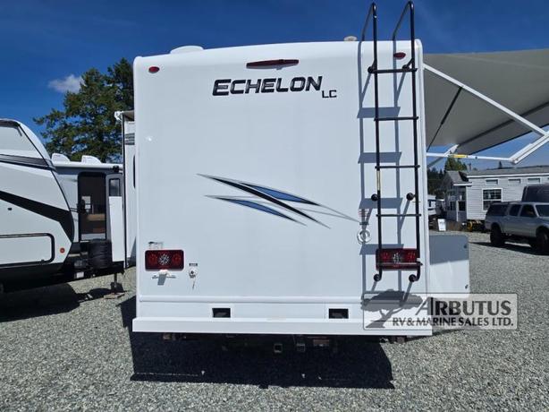 Used 2023 Thor Motor Coach Echelon LC25 image 5