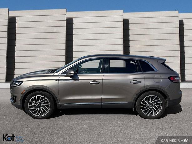 2019 Lincoln Nautilus RESERVE image 3