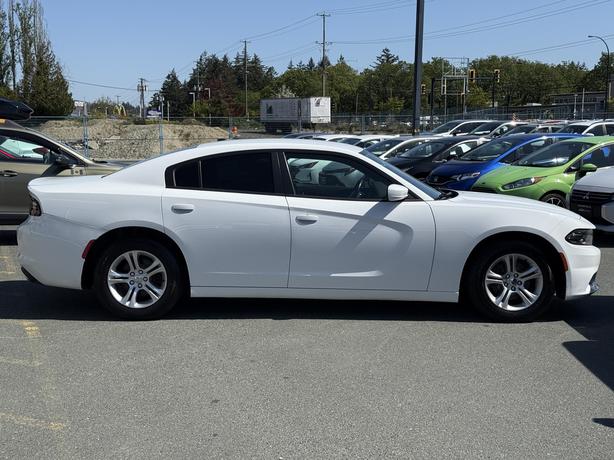 2019 Dodge Charger SXT RWD - Front Dual Zone A/C & Power Driver Seat image 5