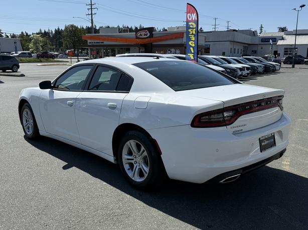 2019 Dodge Charger SXT RWD - Front Dual Zone A/C & Power Driver Seat image 8