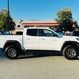 2024 Chevrolet Colorado ZR2 - No Accidents, One Owner thumbnail image 4