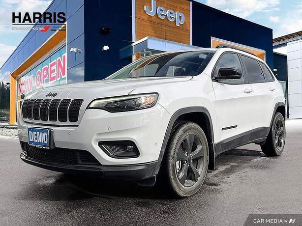 2023 Jeep Cherokee Altitude 4x4 | Panoramic Sunroof | GPS Nav! image 1