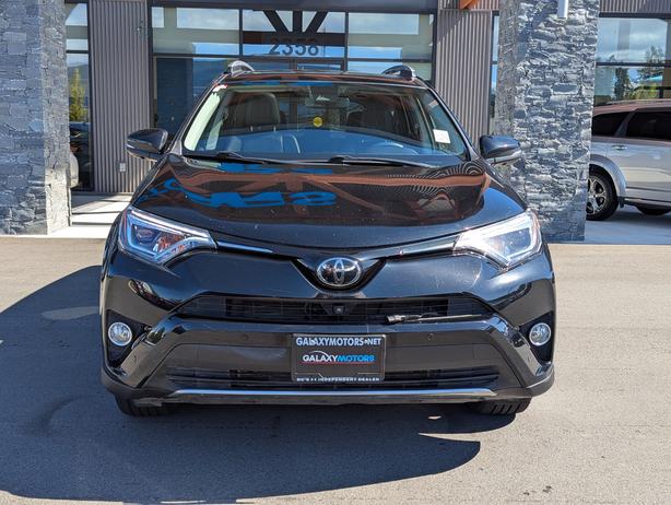 2018 Toyota RAV4 Limited - No Accidents, Sunroof, AWD, NAV image 3