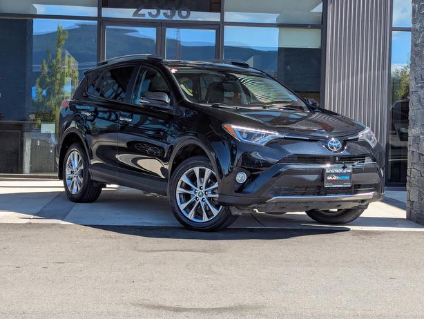 2018 Toyota RAV4 Limited - No Accidents, Sunroof, AWD, NAV image 4
