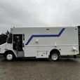 2005 Workhorse W-Series Service  Cargo Step Van With shelving thumbnail image 7