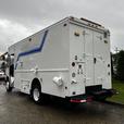2005 Workhorse W-Series Service  Cargo Step Van With shelving thumbnail image 8