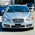 2011 Jaguar XF 4dr Sdn Premium Luxury thumbnail image 3
