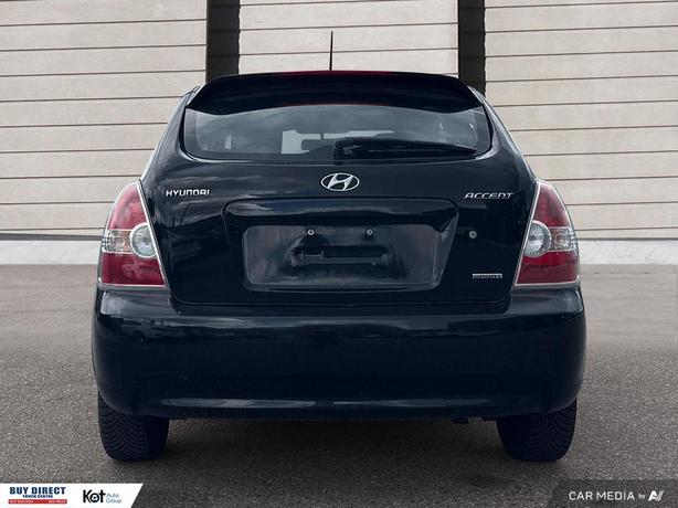 2011 Hyundai Accent L SPORT image 5