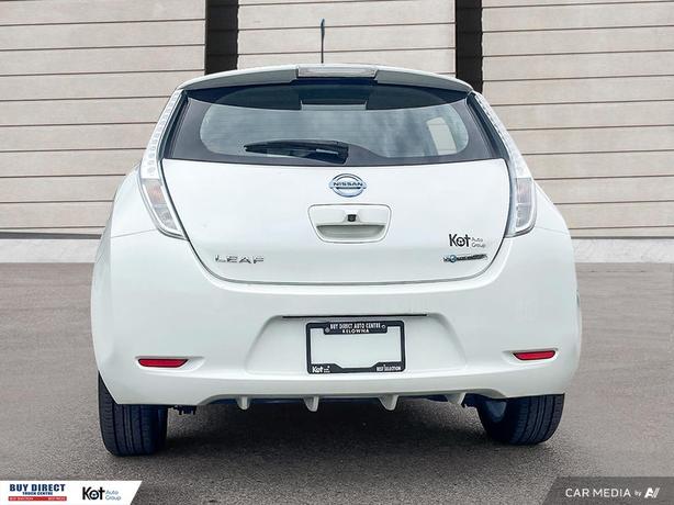 2014 Nissan LEAF SV AUTO, KEYLESS ENTRY, FABRIC SEATS, AUTO WINDOWS, CD PLAYER W image 5