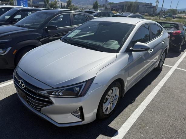 2020 Hyundai Elantra PREFERRED image 2