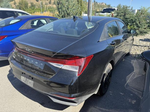 2023 Hyundai Elantra PREFERRED image 4
