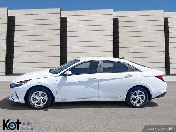 2023 Hyundai Elantra ESSENTIAL image 3