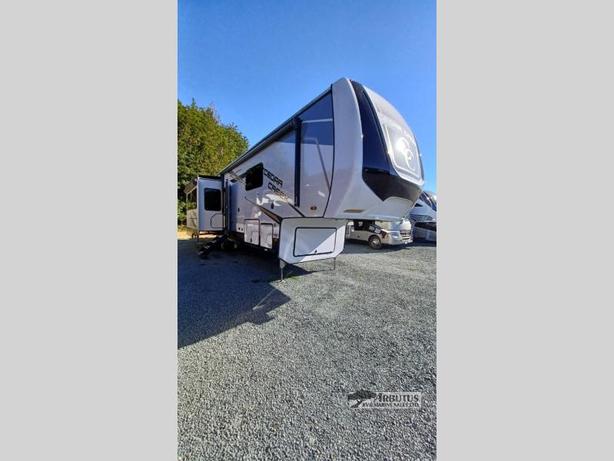 Used 2021 Forest River RV Cedar Creek 388RK image 2