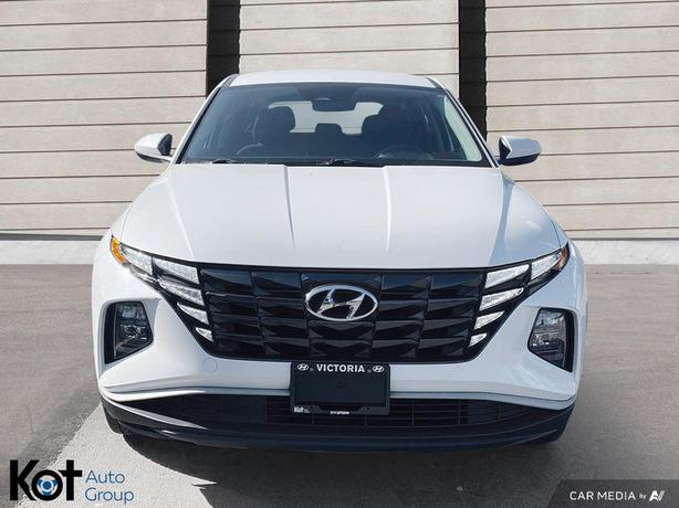 2022 Hyundai Tucson ESSENTIAL image 2
