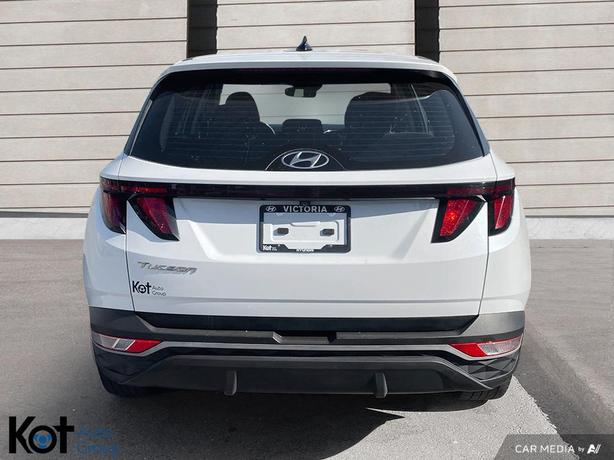 2022 Hyundai Tucson ESSENTIAL image 5