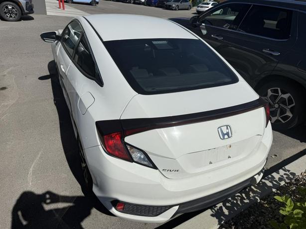 2016 Honda Civic Coupe LX image 3