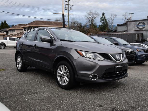 2019 Nissan Qashqai SV - Sunroof, Heated Steering Wheel, Manager Demo image 6