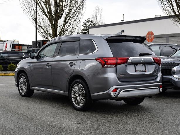 2019 Mitsubishi Outlander PHEV GT - 360 Cameras, Sunroof, Leather, Power Trunk image 3