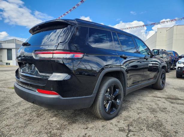 2024 Jeep Grand Cherokee L L Limited | Panoramic Sunroof | Amplified Speakers w/ image 3