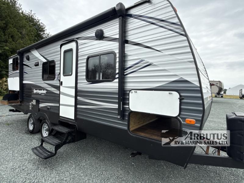 Used 2017 Keystone RV Springdale 240BHWE display photo
