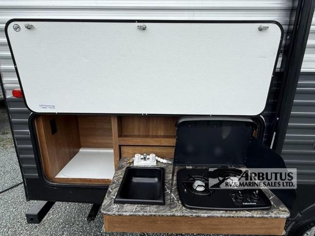 Used 2017 Keystone RV Springdale 240BHWE image 6