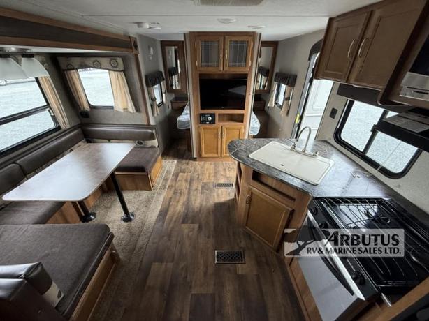 Used 2017 Keystone RV Springdale 240BHWE image 8