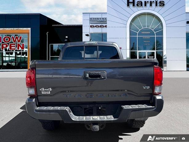 2020 Toyota Tacoma 4x4 Double Cab Auto SB | One Owner | No Accidents! image 5