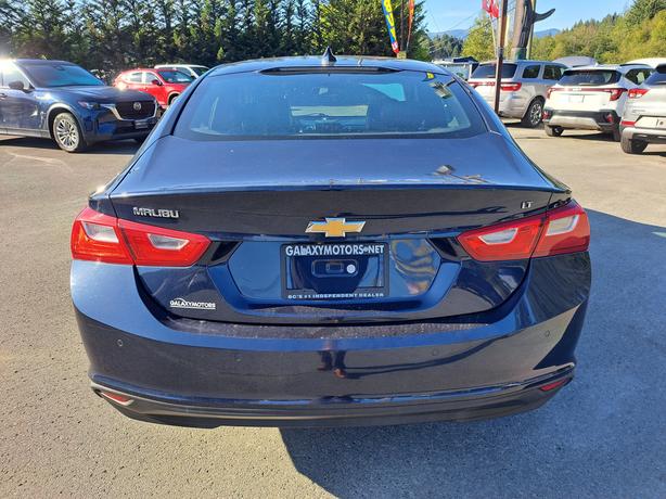 2018 Chevrolet Malibu LT - Heated Seats, Moonroof image 7