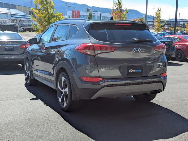 2018 Hyundai Tucson SE - Sunroof, Heated Seats, SAT Radio image 8