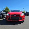 2013 Ford Focus 5dr HB SE | Bluetooth Integration | Keyless Entry! thumbnail image 2