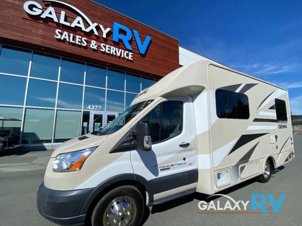 Used 2016 Thor Motor Coach Gemini 23TR image 2