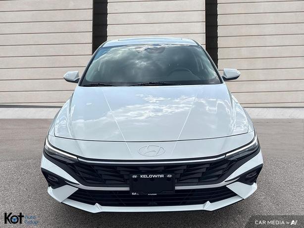 2025 Hyundai Elantra Preferred image 2