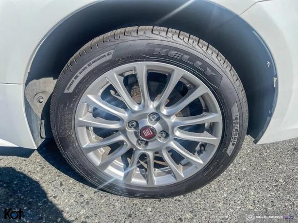 2017 FIAT 124 SPIDER image 6