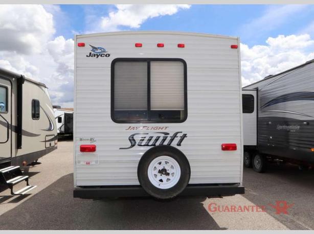 Used 2012 Jayco Jay Flight Swift 198RD image 5
