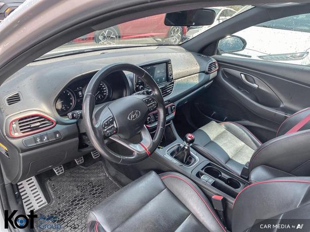 2018 Hyundai Elantra GT Sport MANUAL TRANSMISSION! BLUETOOTH! LEATHER INTERIOR!  image 7