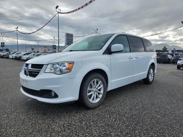 2019 Dodge Grand Caravan SXT Premium Plus | DVD Entertainment System | Remote St image 1