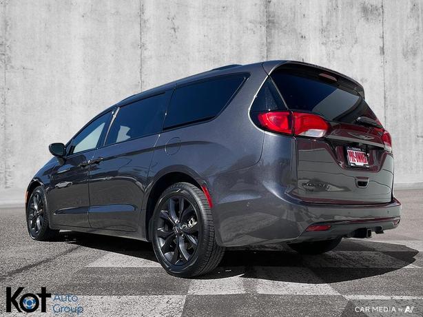 2019 Chrysler Pacifica Touring-L | Loaded! | Trailer Tow Package | Alpine Sound  image 7