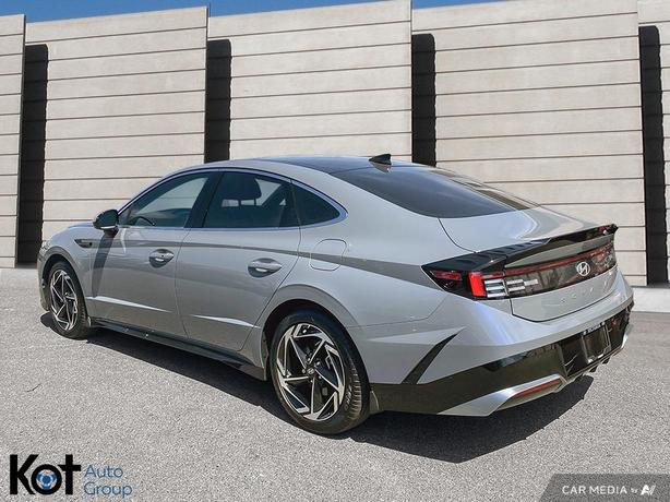 2025 Hyundai Sonata Preferred-Trend PANORAMIC SUNROOF! BLUETOOTH! LEATHER SEATS! image 4