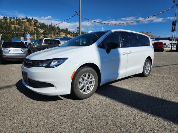 2024 Chrysler Grand Caravan SXT | Remote Start | Power Liftgate | Stow 'n Go Sea image 1