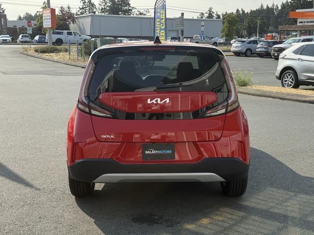 2025 Kia Soul EX- 16" Alloy Wheels & Heated Steering Wheel image 7