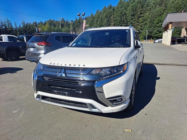 2020 Mitsubishi Outlander PHEV image 1