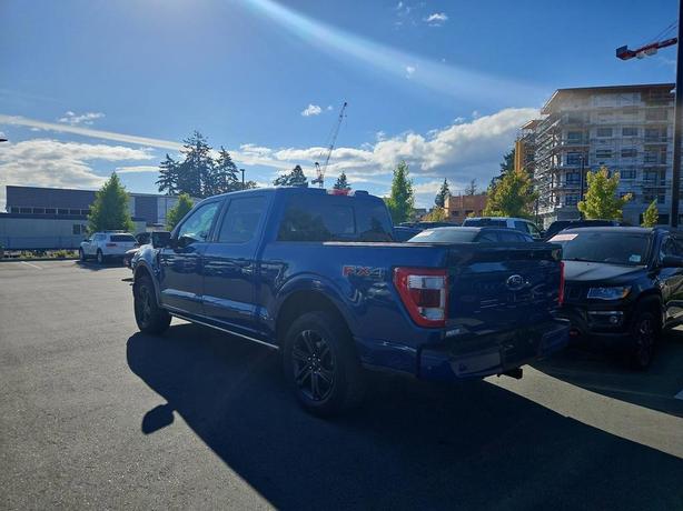2022 Ford F-150 4WD Standard Pickup | Tow Hooks | Low Km's! image 4