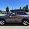 2023 Toyota RAV4 Hybrid Xle thumbnail image 4