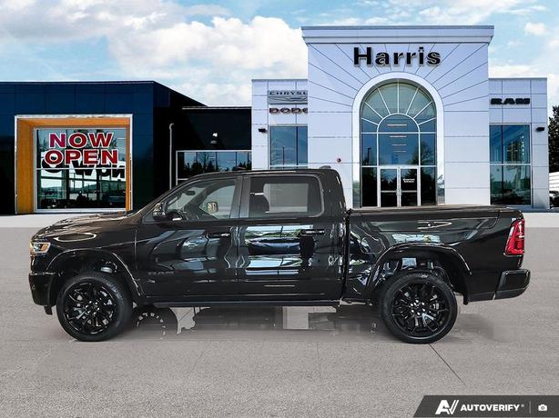 2025 RAM 1500 Limited 4x4 Crew Cab 5'7 Box | One Owner | No Accidents! image 3