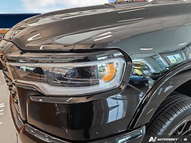 2025 RAM 1500 Limited 4x4 Crew Cab 5'7 Box | One Owner | No Accidents! image 8